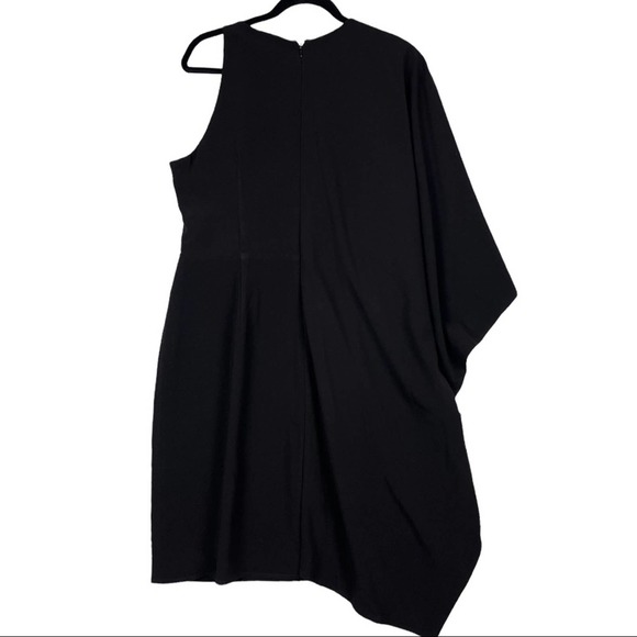 HALSTON HERITAGE Flowy Cape Sleeve Asymmetric Black Mini Dress Size 14 - Picture 5 of 8